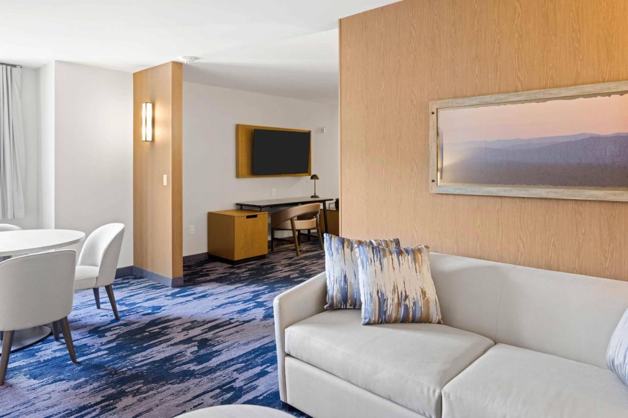 Fairfield Inn & Suites By Marriott San Diego Pacific Beach Dış mekan fotoğraf