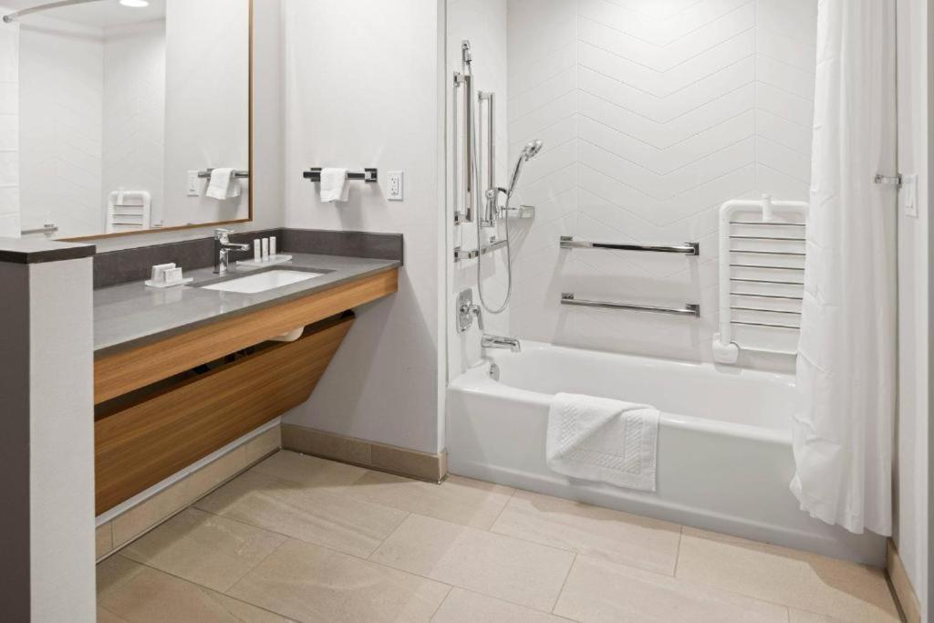 Fairfield Inn & Suites By Marriott San Diego Pacific Beach Dış mekan fotoğraf